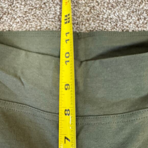 HUE NWT Women's Size Small Cotton Blackout Army Green Leggings Casual Comfort - Picture 8 of 10
